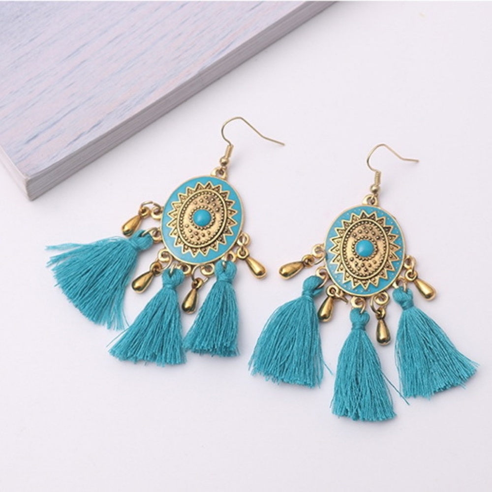 NEW boho tassel earrings - Picture 2 of 5
